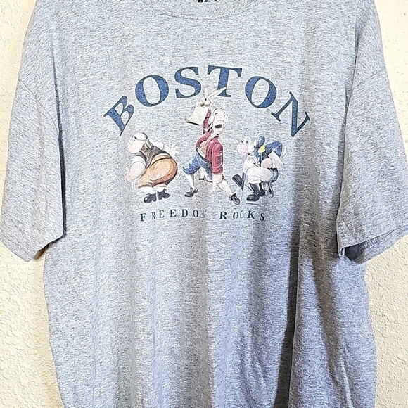 THE Duck Co Boston Freedom Rocks T-Shirt. - Picture 2 of 4